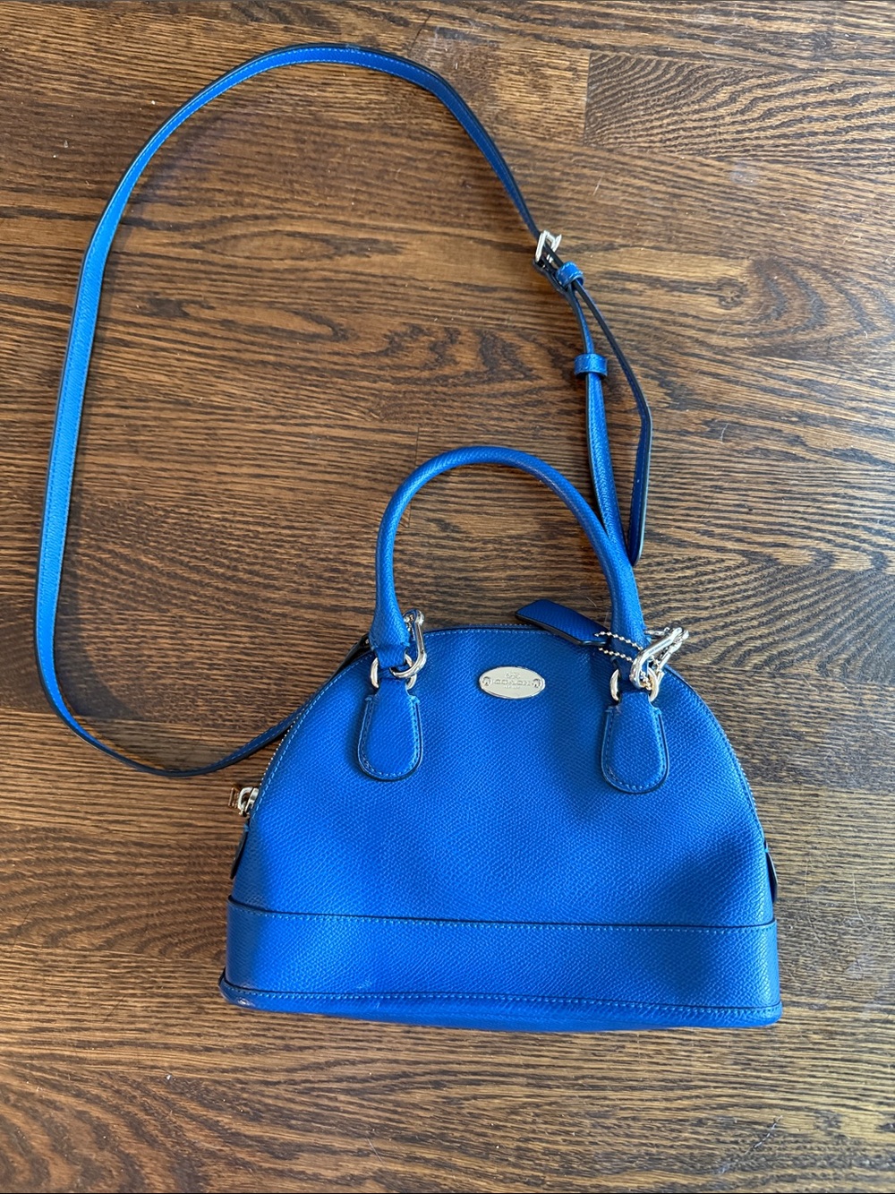 Coach crossbody/small purse - mini Cora